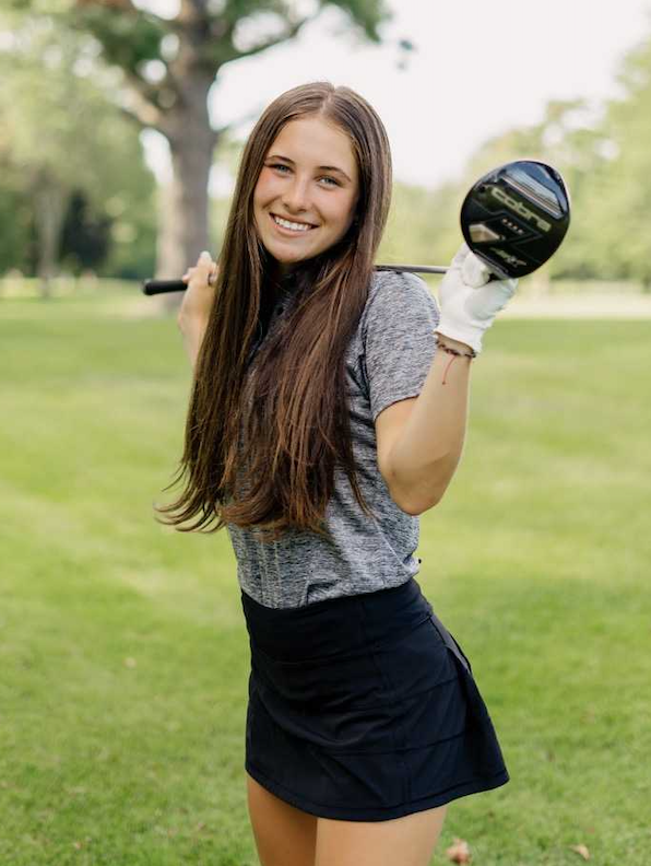 Tori Busen - Portrait Photographer